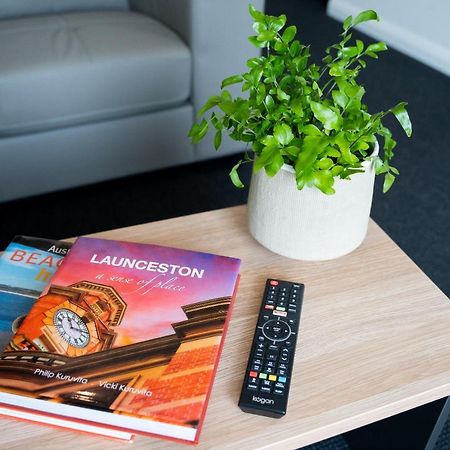 Youngtown Executive Apartments - 2Br Included, Free Parking & Wifi, Sofa Bed & Cot Fee Applies Launceston Exterior foto